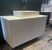 Villeroy & Boch Finion КОМПЛЕКТ Тумба под раковину, 4 выдвижных ящика, 1200 x 603 x 501 mm, Light Grey Mat Lacquer / Glass White Matt F13100GJ+414261RW