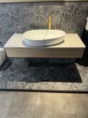 Villeroy & Boch Antao Тумба под раковину, с подсветкой, 1 выдвижной ящик, 1200 x 190 x 500 mm, фронтальная поверхность со структурной обработкой, Honey Oak / Кварц L10153HN