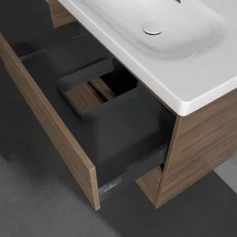 Villeroy & Boch Skyla КОМПЛЕКТ Тумба под раковину, 2 выдвижных ящика, 772 x 596 x 439 mm, Arizona Oak +Skyla Pаковина для установки на тумбу, 800 x 460 x 160 mm, с переливом, Альпийский белый C79600VH+5A518001