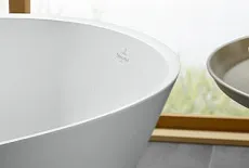 THEANO CURVED EDITION - модель ванны 2025 года 