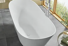 THEANO CURVED EDITION - модель ванны 2025 года 