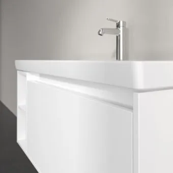 Villeroy & Boch Skyla КОМПЛЕКТ Тумба под раковину, 1 выдвижной ящик, 972 x 436 x 439 mm, Brilliant White +Skyla Pаковина для установки на тумбу, 1000 x 470 x 165 mm, с переливом, Альпийский белый C79000VE+5A51A501