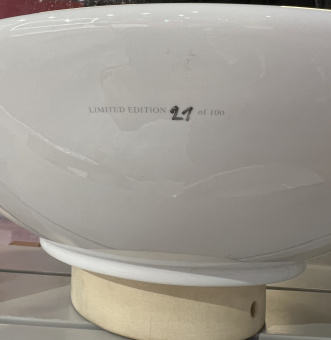 Villeroy & Boch Loop & Friends Раковина для установки на столешницу Gesa Hansen, 430 x 430 x 160 mm, Альпийский белый, без перелива, нешлифованный 514401SF